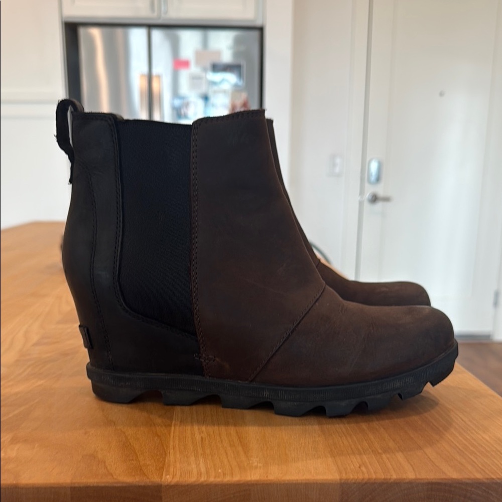 SOREL Women's Brown/Black Ankle Boots